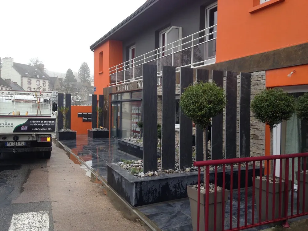 Aménagement d'une façade pour une étude de notaire à Plouguenast