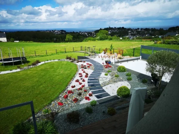 Aménagement paysager extérieur à Pléneuf-Val-André