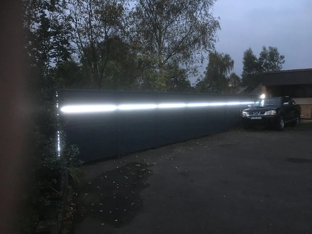 Création d'une claustra avec éclairage intégré à Saint-Brieuc Création d'une claustra avec éclairage intégré à Saint-Brieuc