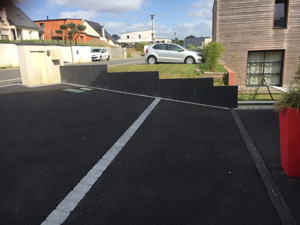 Création d'un mur de retenue de sol en ardoises à Lamballe